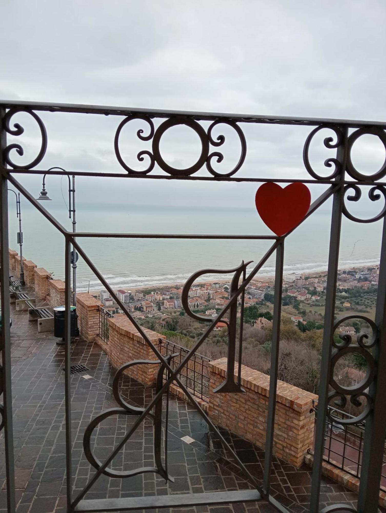 Anpemo Casa Vacanze Silvi Paese 外观 照片